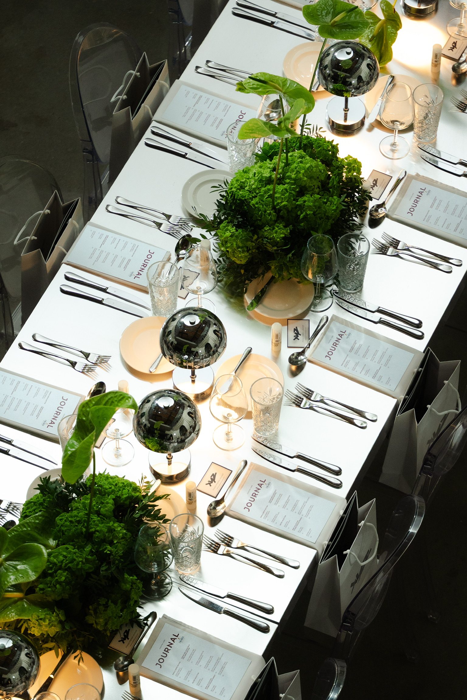 Journal Christmas Dinner, Bioskop Balkan — 11